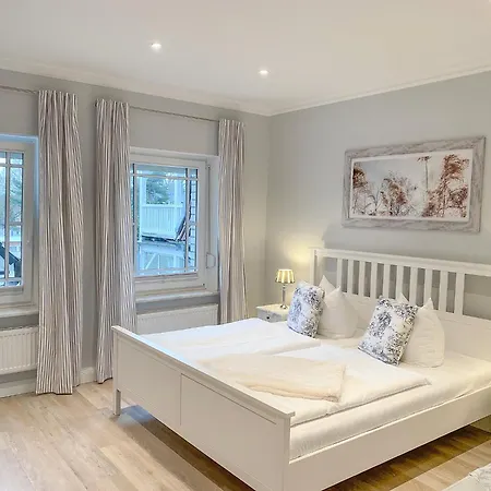 Haus Anholt * Timmendorfer Strand