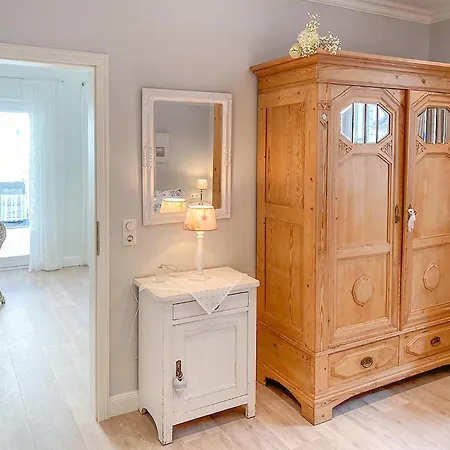 Haus Anholt * تيميندورفير ستراند